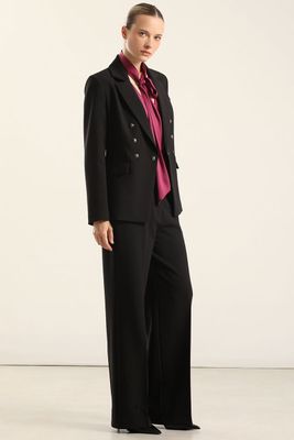 Imagen 2 del producto Blazer entallado cruzado, negro Liola