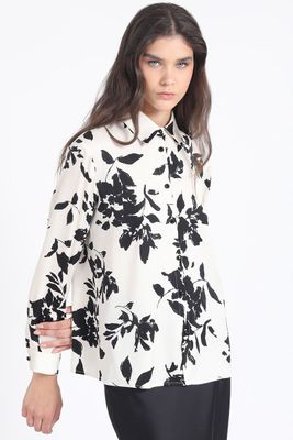 Imagen 2 del producto Blusa Estampado Flores, Crudo Liola