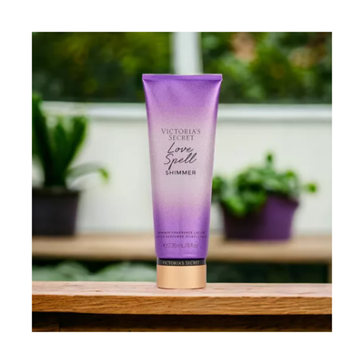 Imagen 2 del producto Victoria Secret Shimmer Lotion Love Spell 236ml Mujer