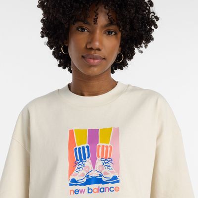 Imagen 2 del producto Polera Lifestyle Mujer New Balance Athletics Beige