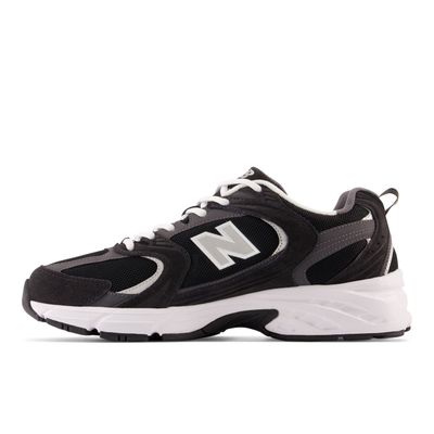 Imagen 2 del producto Zapatillas Urbanas Unisex New Balance 530 Negra