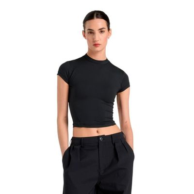 Polera Entrenamiento Mujer New Balance Negra