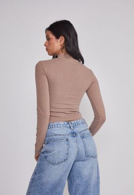 Imagen 2 del producto Polera Mujer Soft Cuello Alto Arena Sioux