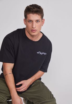 Imagen 2 del producto Polera Hombre Boxy Bordado Negro Sioux