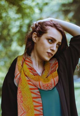 Imagen 2 del producto Pañuelo Janis orange Kubayoff