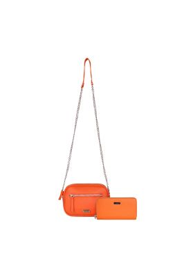 Pack Kenneth cole Cartera calixta + billetera de mujer Bessie orange