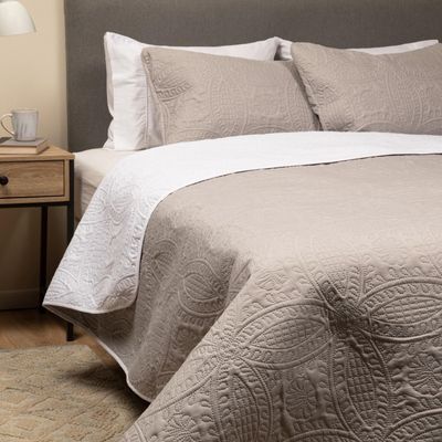 Imagen 2 del producto Cubrecama Quilt Reversible +Funda Almohada 2 Plazas 240x230