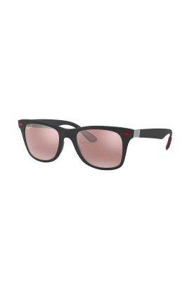 Imagen 2 del producto Ray-Ban Ferrari Lentes de Sol Wayfarer Liteforce Polarizados RB4195M F602H2 52