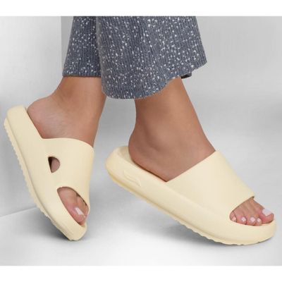 Imagen 2 del producto Sandalia Mujer Arch Fit Horizon Amarillo Skechers