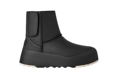 Imagen 2 del producto Botas Ugg Mujer Classic Streetscape Lthr Negro