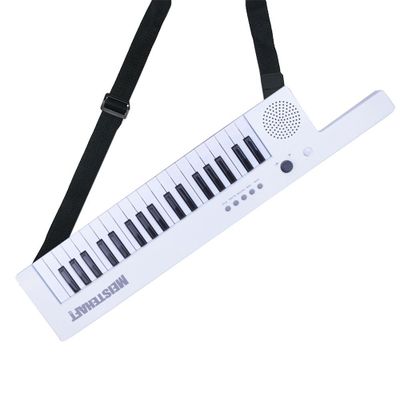 Imagen 2 del producto KIDS KEYTAR 37 NOTAS RECARGABLE COLOR BLANCO KTK-1037WH MEISTEHAFT