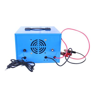 Imagen 2 del producto CARGADOR DE BATERIAS 6-12VOLTS 20AMP MOD. NCB-165/20A NAGASHI