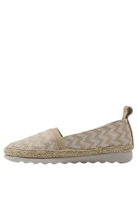 Imagen 2 del producto Zapatilla Casual Mujer Panama Jack - I646