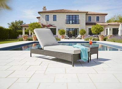 Imagen 2 del producto REPOSERA RECLINABLE RATTAN