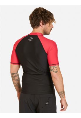 Imagen 2 del producto Polera UVP Meika Rojo Hombre Maui And Sons