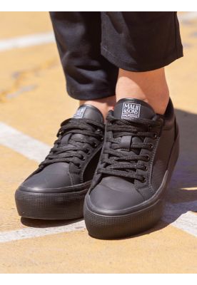 Imagen 2 del producto Zapatilla Escolar Wave Negro Mujer Maui and Sons