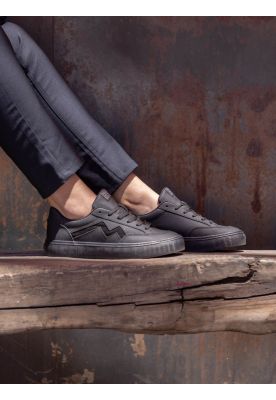 Imagen 2 del producto Zapatilla Escolar Coast Negro Mujer Maui and Sons