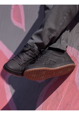 Imagen 2 del producto Zapatilla Escolar Swell Negro Hombre Maui and Sons