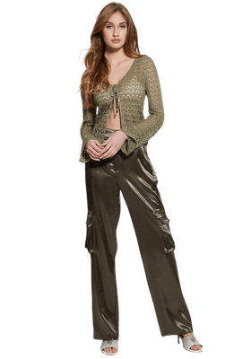 Pantalon Guess Mujer Jamie Satin Cargo Pant Verde