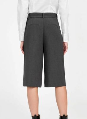 Imagen 2 del producto Short Guess Mujer Joandra City Bermuda Gris