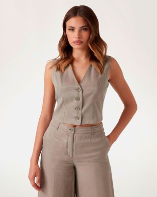 Imagen 1 del producto Blusa Guess Mujer Celestine Fluid Vest Café