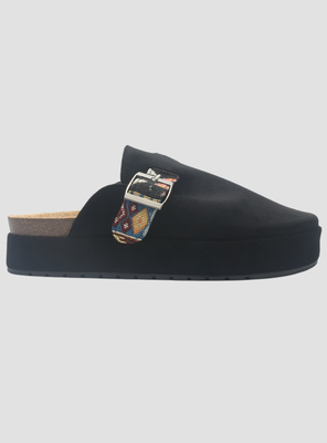 Zapato de mujer Negro Casual Chalada Risco-3