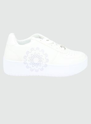 Zapatilla Chalada Mujer Nest-2 Blanco Urbano