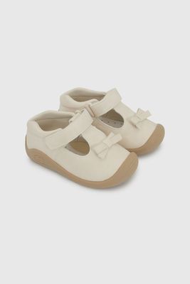 Reina Niña Blanco 7880 Colloky