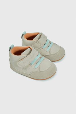 Botín Beige de Niño