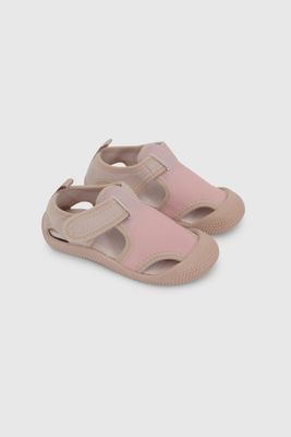 Zapato de Agua Rosado 43320330V26