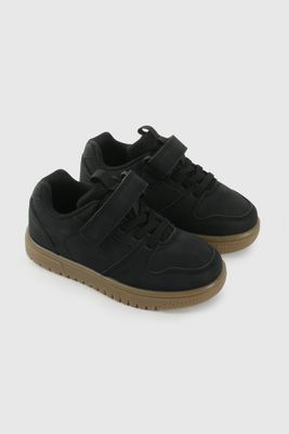 Zapatilla Urbana Negra 47230201V26