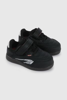 Zapatilla De Futbol Negra  48690201V26