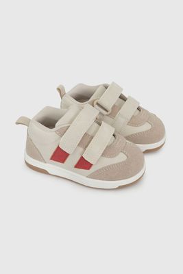 Zapatilla Niño Beige 8384 Colloky