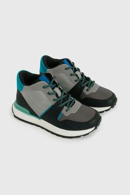 Botín de Niño Gris con Cordón Caña Media Suela Antideslizante