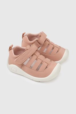 Sandalia Rosada de Niña