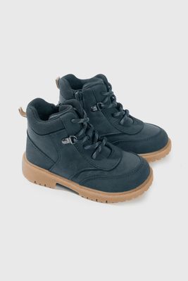 Botín azul para niños, comodidad y estilo