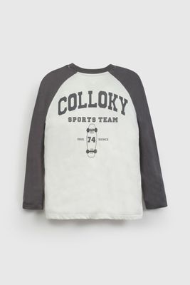 Imagen 2 del producto Polera Negra Colloky De Niño POJE1502V26