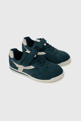 Zapatilla Lifestyle Azul de Niño