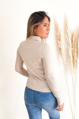 Imagen 2 del producto Sweater básico diseño Noa colores