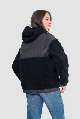 Imagen 2 del producto Polerón Chiporro Mujer Puya Negro