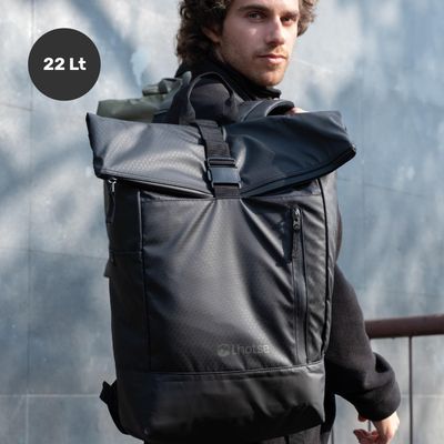 Imagen 2 del producto Mochila Roll Top Makalu 22L Impermeable Porta Notebook Lhotse