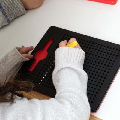 Imagen 2 del producto Imapad Mini Negra con lápiz magnético, Braintoys