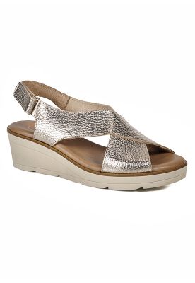 Sandalia Cuero Xaviera Dorado