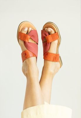 Sandalia Mujer / Turpial Naranjo