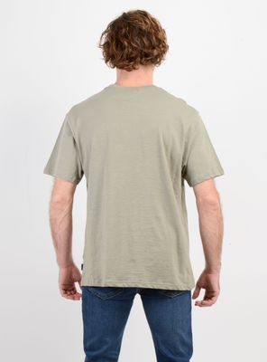 Imagen 2 del producto POLERA MANGA CORTA RETRO SQUARE VERDE OSCURO