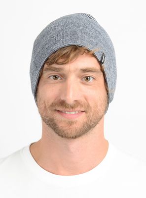 BEANIES ALL YEAR  NEGRO