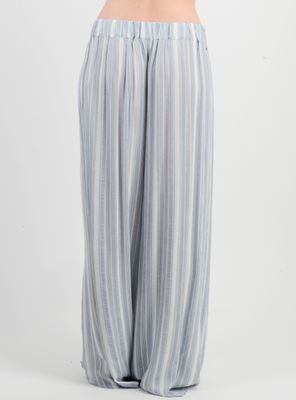 Imagen 2 del producto PANTALON TYMEA AZUL CLARO