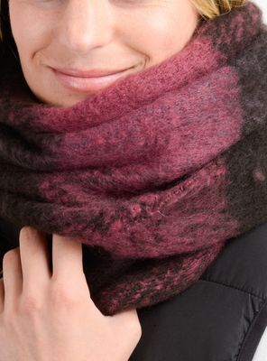 Imagen 2 del producto BUFANDA JUNIE  ROJO OSCURO