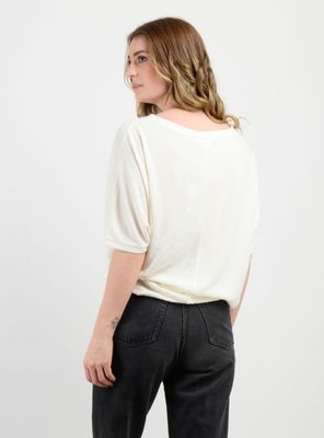 Imagen 2 del producto POLERA MANGA CORTA LINDY BEIGE CLARO