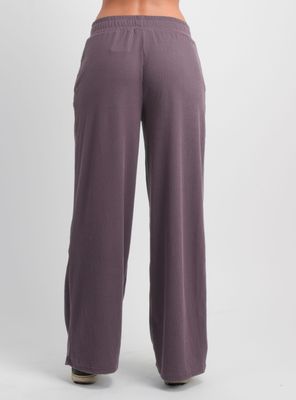 Imagen 2 del producto PANTALON ACANALADO JULY MORADO